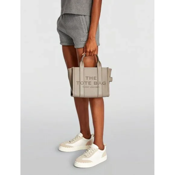 Marc Jacobs Women's The Leather Small Tote Handbag Cement Gray OS - Picture 13 of 16